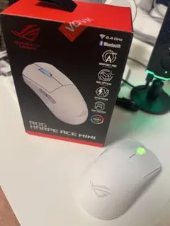 ASUS Harpe Ace Mini ホワイト