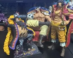 ワンピース 黒ひげ・白ひげ・ゴールドロジャー フィギュア