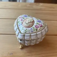 ハート型陶器オルゴール