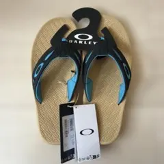 新品未使用Oakley サンダル US 9 ブラック/ブルーのサムネイル