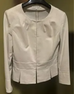 moga ノーカラージャケット