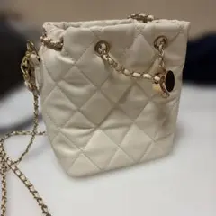 ショルダーバッグ