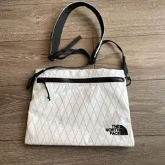 Item thumbnail for item 9809699f-f231-4836-ad60-9e49ae023f99