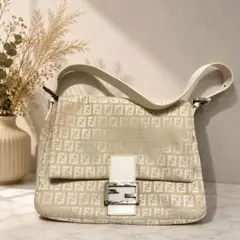 FENDI マンマバケット ズッキーノ ショルダーバッグ　ズッカ柄　フェンディ