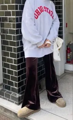 ベロアパンツ