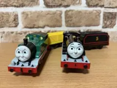 プラレール はじめて物語セット　 〜みどりのトーマス&くろいジェームス〜