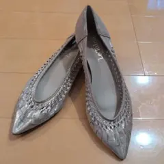 さくら様専用　Le Talon ゴールド 編み込み フラットシューズ 25cm