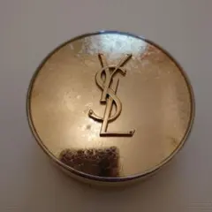 イヴサンローラン　クッションファンデ　ケースのみ