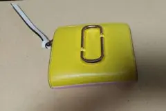 マークジェイコブス　スナップショット　二つ折り財布