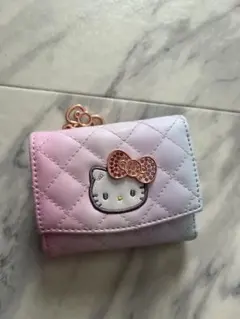 【新品未使用】レスポ　キティ　50周年　コラボ　財布 50周年を迎えるHello KittyとLeSportsacのコラボレーションが