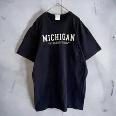 GILDAN MICHIGANロゴプリントTシャツ　Mサイズ