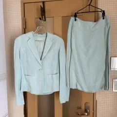 ローラアシュレイ麻40%スーツ