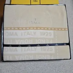 2025年最新】fendi 毛布の人気アイテム - メルカリ