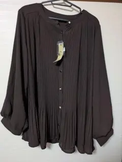 ブラウン プリーツデザイン 長袖シャツ LL