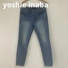 ヨシエイナバ yoshie inaba スキニーデニム 牛革ラベル ライトブルーのサムネイル