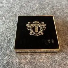 BOBBI BROWN リュクス アイシャドウ 01 ムーンストーンのサムネイル