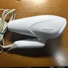 ドライヤーとヘアアイロン