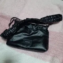 BAYFLOW ブラック ミニショルダーバッグ