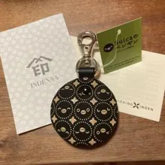 キーホルダー Suicaのペンギン 甲州印伝 印傳屋 さかざきちはる 坂崎