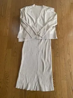 アイボリー リブニット セットアップ　LOWRYS FARM