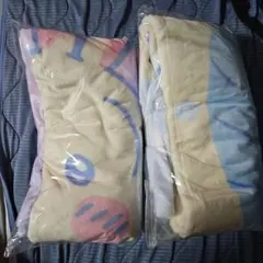 ちいかわ　超BIGマイヤーブランケット 2種