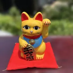 西陣織招き猫 ぬいぐるみ 和柄 西陣織招き猫 ぬいぐるみ 和柄 - メルカリ