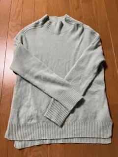 AMACA 薄グリーン 長袖セーター