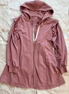 axes femme フード付パーカー