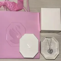 Hyperbola　SWAROVSKI スワロフスキー　ネックレス　ハート