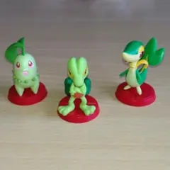ポケットモンスター旅立ちの３匹　チョコエッグ　キモリ＆ツタージャ＆チコリータ