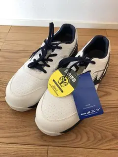 Mizuno ホワイト ハイカット安全靴　ヒョウ柄　レオパード柄　限定色 Mizuno ホワイト ハイカット安全靴 ヒョウ柄 レオパード柄 限定色