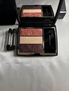 【新品、未使用】Dior トリオブリックパレット 663