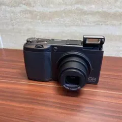 RICOH GR1V date フィルムカメラ　動作品液晶難有りのためジャンク RICOH GR1V date フィルムカメラ 動作品液晶難有りのためジャンク