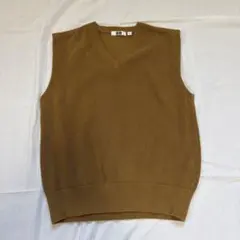 UNIQLO U ニットベストのサムネイル