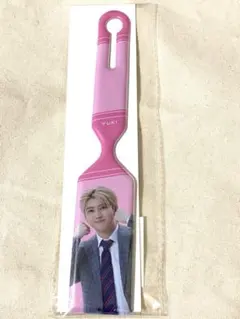 Item thumbnail for item bd14f187-9fd9-43eb-a8cc-3a81b9173bc2