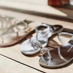 【未使用】 人気定番 ジュゼッペザノッティ トゥリング ビジュー 36ハーフのサムネイル