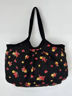 ハンドメイド　花柄グラニーバッグ 黒　大きめサイズ