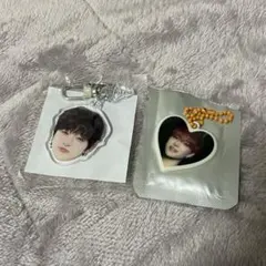 ▽TREASURE ジフン キーホルダーセット