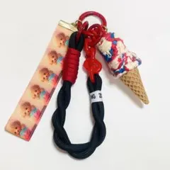 じゃらじゃらキーホルダー　キーホルダー　赤　パラコード　アイス　黒　430