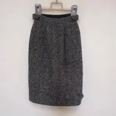 ヘリンボーン柄タイトスカート