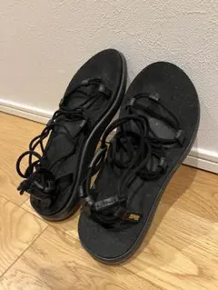 【送料込み】TEVA VOYA INFINITY サンダル　黒　23㎝