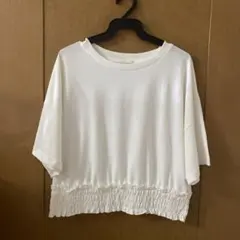 レディーストップス　GU
