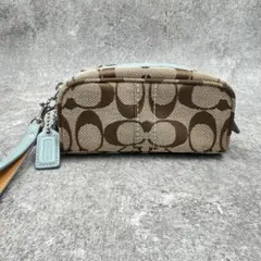 美品　コーチ シグネチャーキャンバス ポーチ パステルブルー