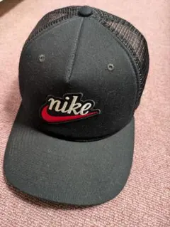 リ*3様 Nike ブラック トラッカーキャップ S/M