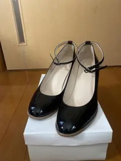 DIANA エナメル アンクルストラップ パンプス 24センチ