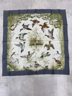 HERMES エルメス カマルグでの休息 スカーフ - メルカリ