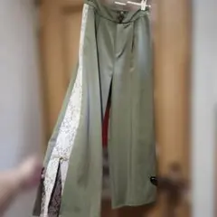 アクシーズファム　ズボン