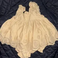 GAPベージュ刺繍ワンピース 18-24monthsおむつカバー付き