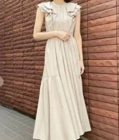 フリルスリーブティアードワンピース