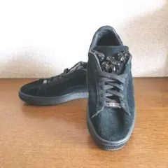 PUMA スニーカー